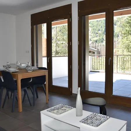 Apartment Moderne Avec Grande Terrasse, Proche Telepherique Et Centre Aqualudique A - Fr-1-464-208